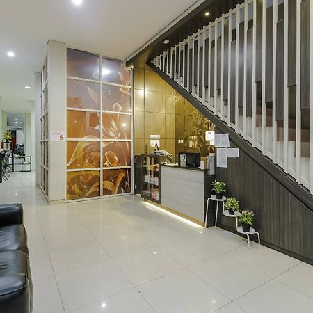 Reddoorz Near Samarinda Central Plaza Luaran gambar