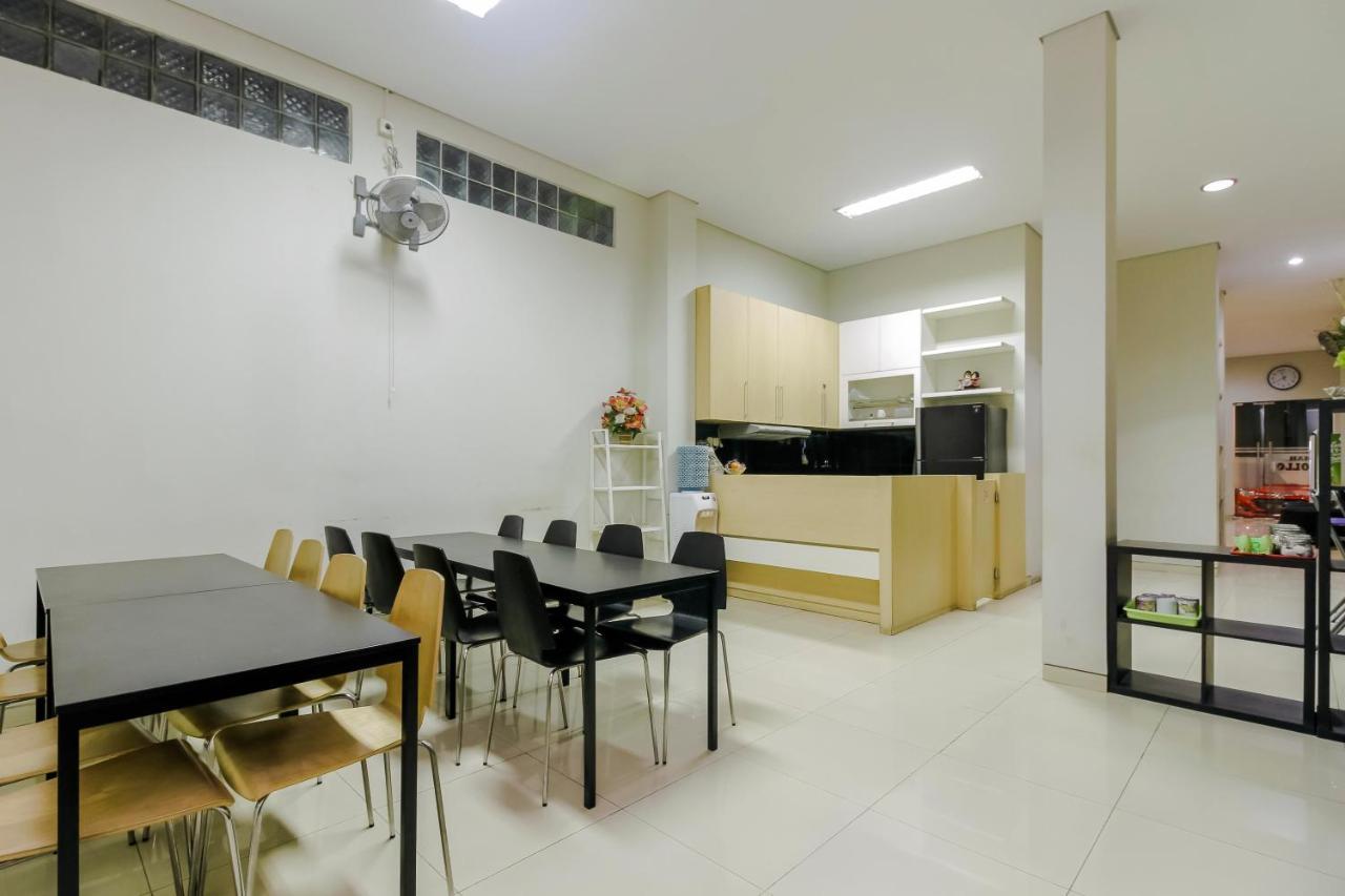 Reddoorz Near Samarinda Central Plaza Luaran gambar