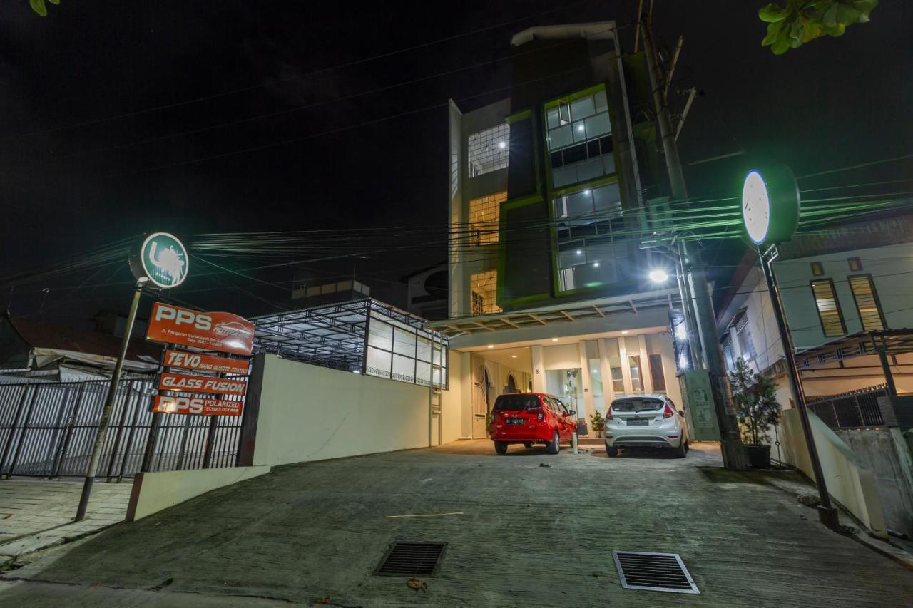 Reddoorz Near Samarinda Central Plaza Luaran gambar